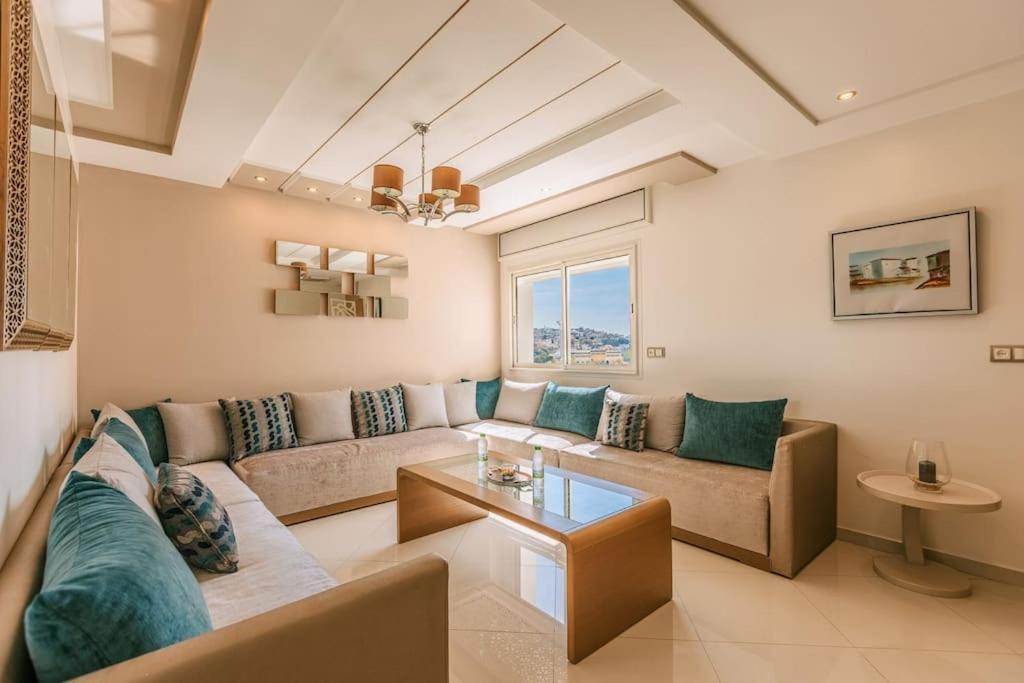 Central 2-Bedrooms Near Beach & Dining Tanger Exterior foto