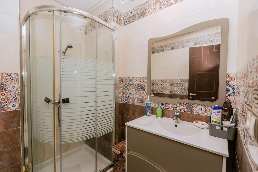 Central 2-Bedrooms Near Beach & Dining Tanger Exterior foto